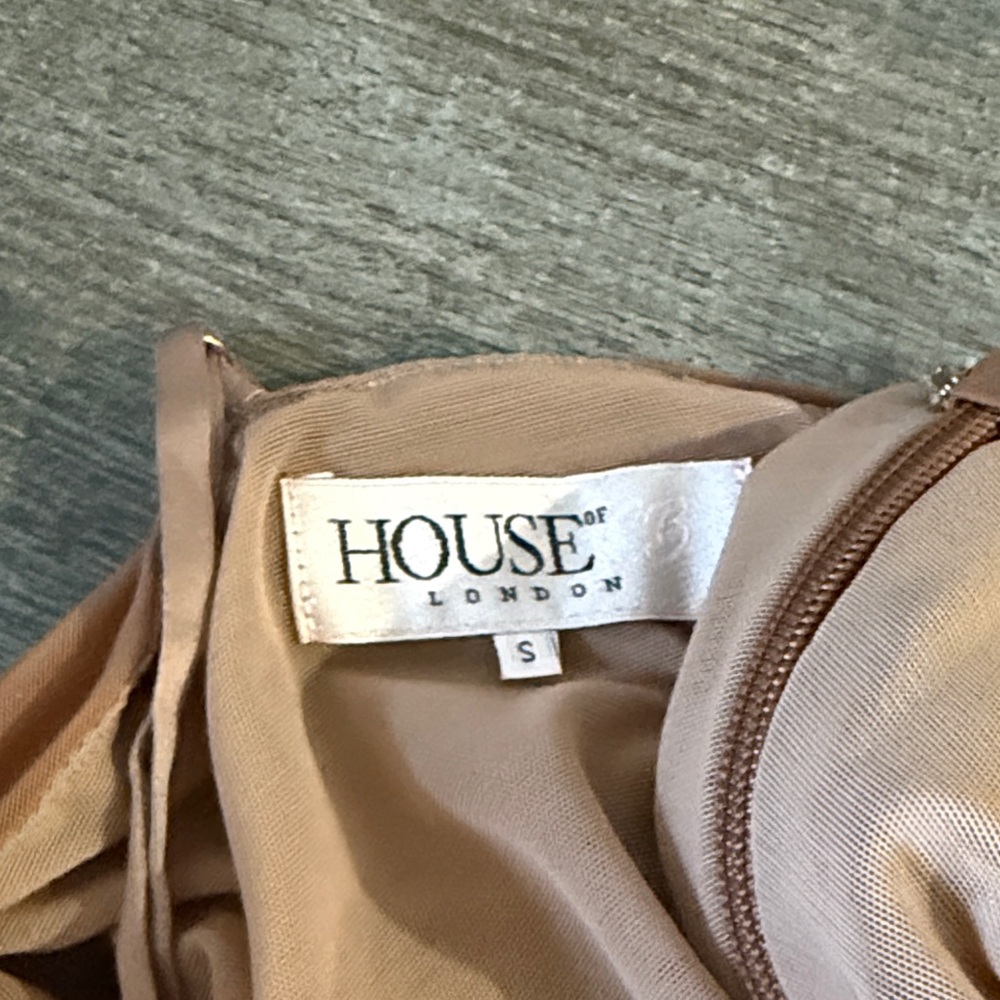 House of Cb Elegant Tan Ruched Dress - Picture 4 of 4